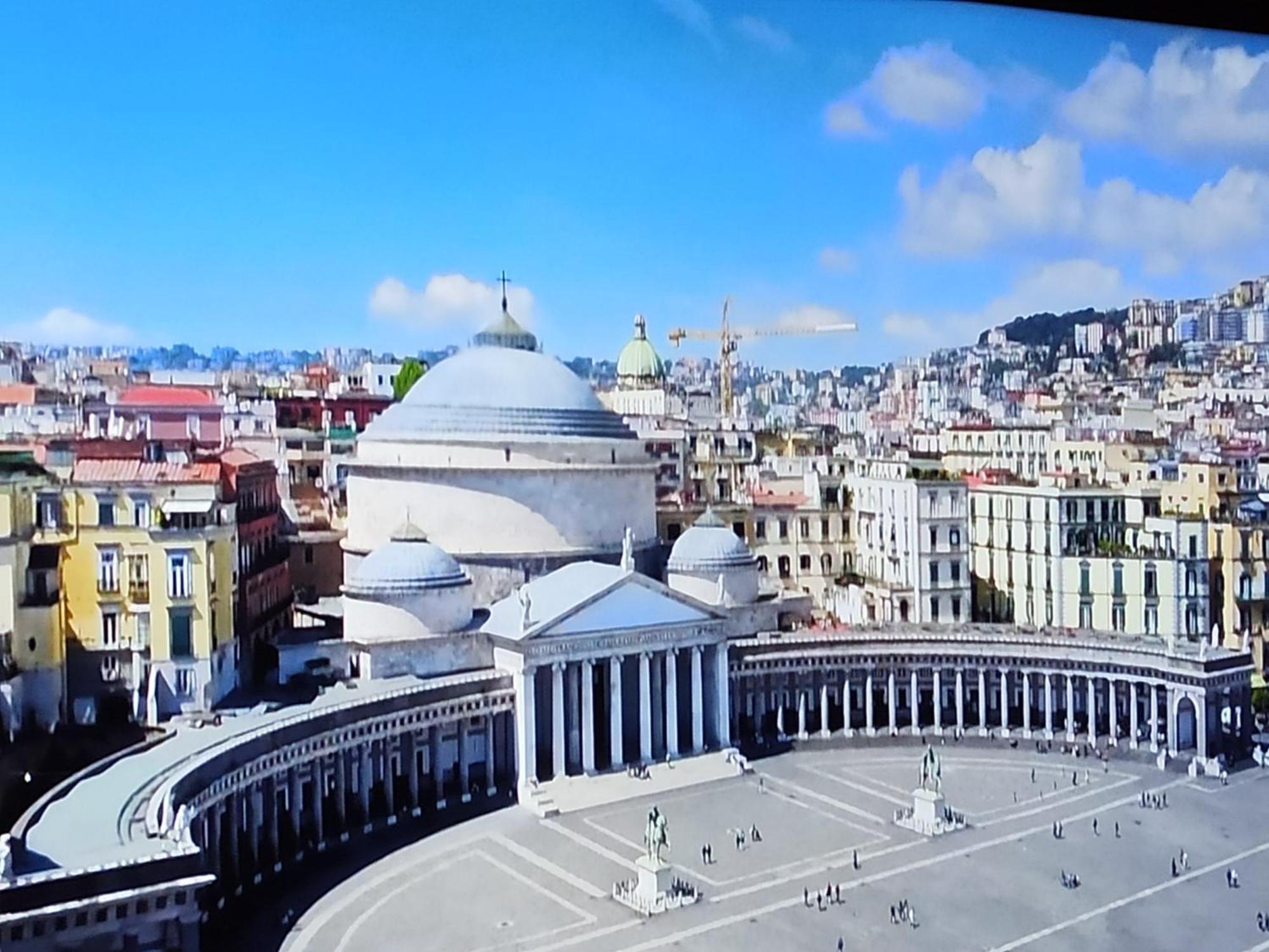 Monocamera Con Terrazzogiardino -Studette -Zona Panoramica Posillipo Наполи Екстериор снимка